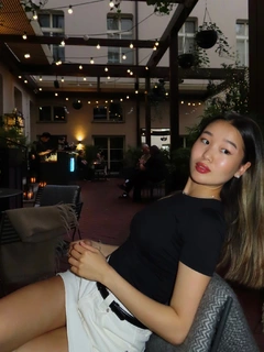 Ainur escort in Hong Kong
