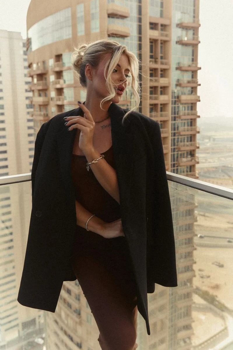 Anaya escort in Hong Kong