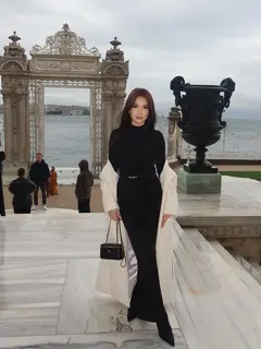 Nazym escort in Hong Kong