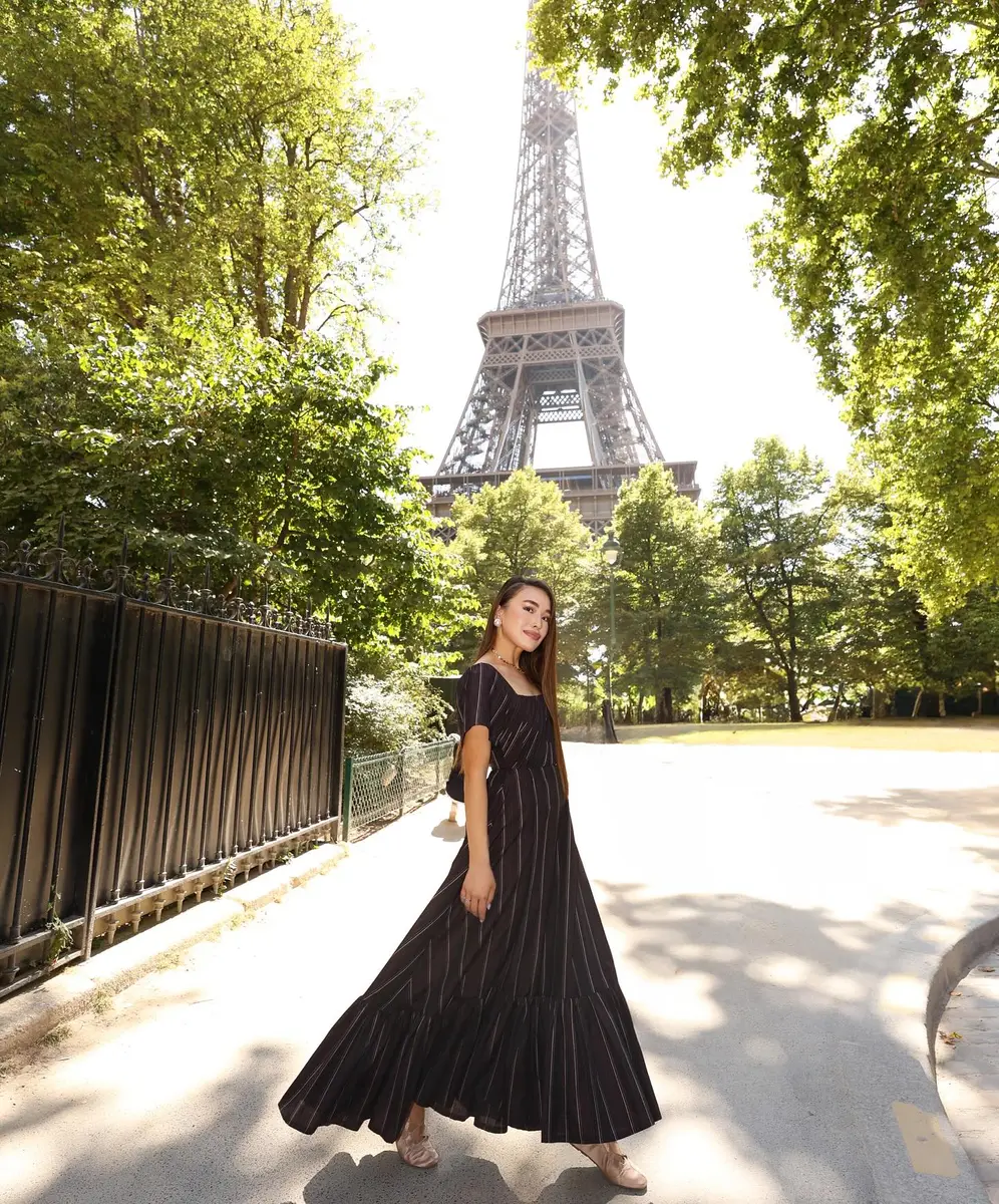 Samira escort in Hong Kong