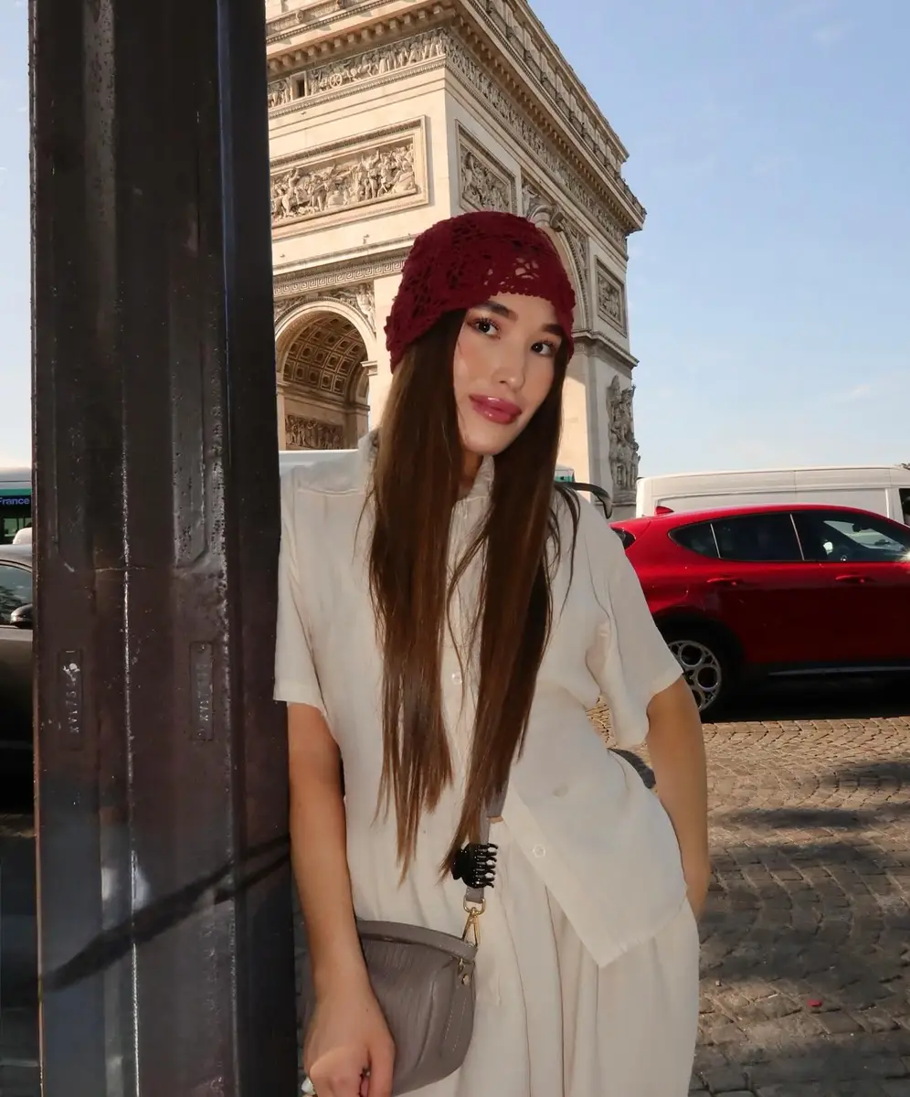 Samira escort in Hong Kong