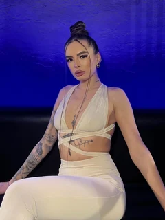 Sylvia escort in Hong Kong