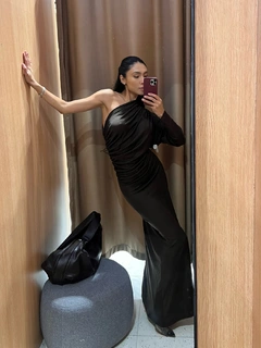 Zhuldyz escort in Hong Kong